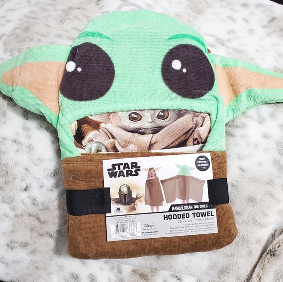 baby yoda hooded towel